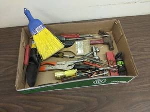 lot 124 image: Assorted Hand Tools and More