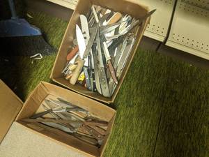 lot 131 image: (2) Boxes of Assorted Knives