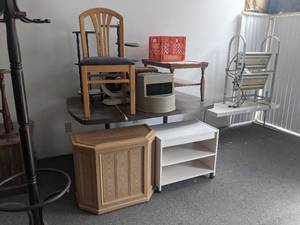 lot 136 image: Large Lot of Furniture and More