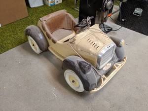 lot 151 image: Classic Power Wheels