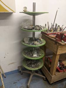 lot 202 image: Hardware and Shelf