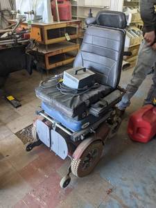 lot 223 image: Permobil Power Wheelchair w Charger