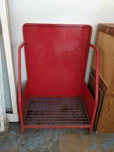 lot 236 image: Red Metal Display Rack - For Garden Tools