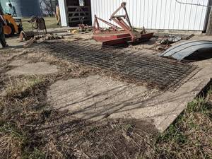 lot 31 image: Lot of 6 Cattle Panels  Fence
