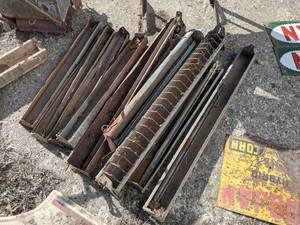 lot 33 image: Lot of 9 Assorted Chicken Feeders