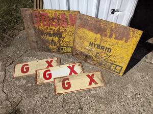 lot 47 image: Lot of 2 Vintage Seed Sign - TROJAN Seed Corn  3 Corn Markers