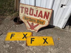 lot 48 image: Vintage TROJAN Northern Seed Sign  2 Corn Markers