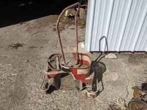 lot 53 image: Vintage Metal Stroller