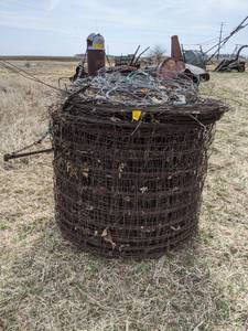 lot 93 image: 1 Spool of Wire Fencing