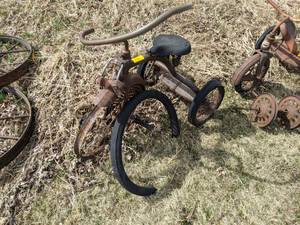 lot 94A image: Tricycle
