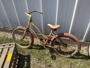 lot 129 image: Vintage 20  Bicycle  Bike