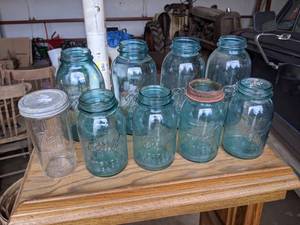 lot 141 image: Lot of 8 Vintage Blue BALL MASON Jars - Larger Sizes