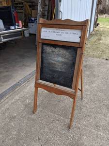 lot 8 image: Antique 1915 Chicago Desk, Blackboard and Educational Chart Easel  - SEE VIDEO