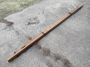lot 166 image: Wood Quilt Stretcher