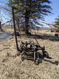lot 60 image: OLIVER Sickle Mower