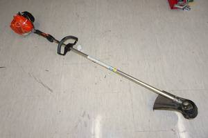 lot 77 image: Echo SRM-225 Straight Shaft Gas Weeder