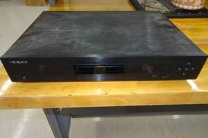 lot 105 image: Oppo BDP-103 Blu-Ray Player