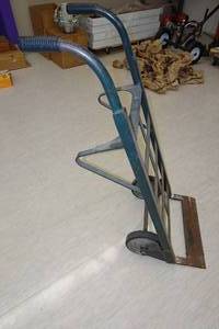 lot 167 image: Heavy Duty 2 Wheel Dolly