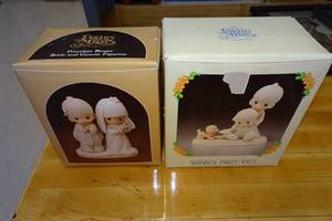 lot 161 image: 2 Precious Moments Figures in Boxes