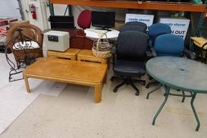 lot 190 image: Furniture and Miscellaneous - Tables, TV, Wrought Iron, Chairs