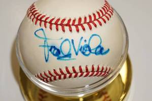 lot 24 image: Frank Viola Signed Baseball