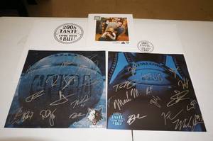 lot 46 image: 2 Timberwolves Team Signed Cards from Taste Of Event - Kevin Garnett