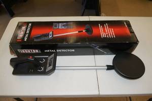 lot 79 image: Ironton Metal Detector