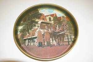 lot 68 image: Vintage Heineken Beer Serving Tray