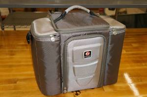 lot 148 image: 6 Pack Fitness Gear Bag
