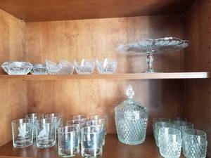 lot 40 image: Glassware Lot