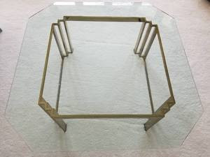 lot 8 image: Contemporary Bevelled Glass Coffee Table
