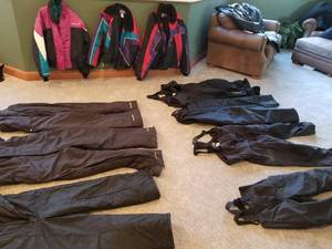 lot 69 image: Snowmobile Clothing