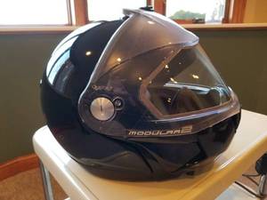 lot 73 image: Adult Polaris Lazer Modular 2 Snowmobile Helmet