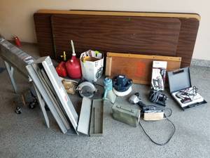 lot 90 image: Tool Lot