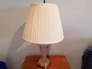 lot 126 image: Table Lamp