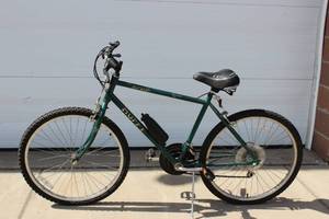 Schwinn Huffy Mens Mountain Bike