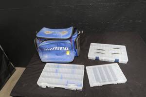 FISHING TACKLE BOX WITH COUPLE LURES