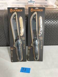lot 97 image: GERBER GATOR MACHETE WITH CLIP FOLDING KNIFE