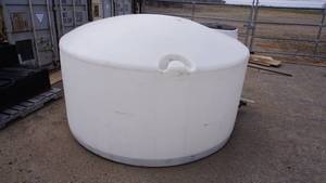 Roto-Mold White Water Tank 900 gal.