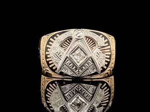 lot 50 image: Old Euro Cut Diamond Masonic Ring in Yellow Gold $1,550 Retail