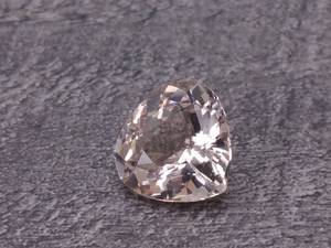 lot 45B image: 11.84 Carat Natural Topaz Gemstone Loose
