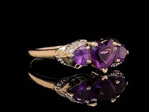 lot 64 image: Amethyst and Diamond Estate Ring in Yellow Gold $800 Retail VIDEO