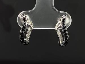 lot 65 image: 12 Carat Black and White Diamond Estate Earrings in 14k White Gold $1325 Retail