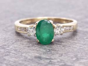 lot 31 image: Natural Emerald and Diamond Estate Ring in 14k Yellow Gold $2,800 Retail VIDEO