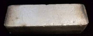 lot 07-A image: 10 TROY Oz. .999 FINE SILVER BAR VINTAGE SHIP-KITKAT STYLE IN ORIGINAL TIGHT FIT PLASTIC