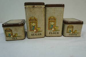 lot 6 image: Kitchen canisters