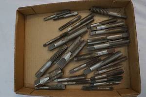 lot 58 image: Bits tap die
