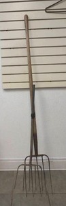 lot 88 image: pitchforks