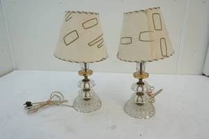 lot 108 image: vintage lamps