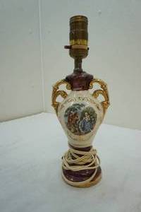 lot 117 image: vintage lamp